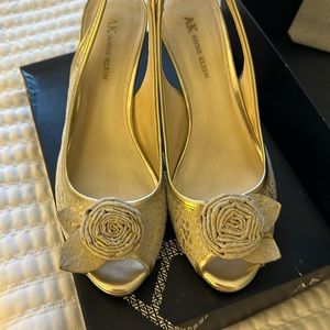Anne Klein woman’s shoes